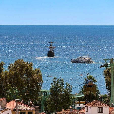Casa Strelitzia By An Island Apart Funchal  Buitenkant foto